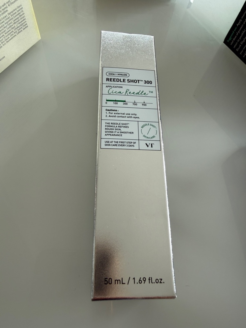REEDLE SHOT 300 Cica Reeedle Serum - Silver